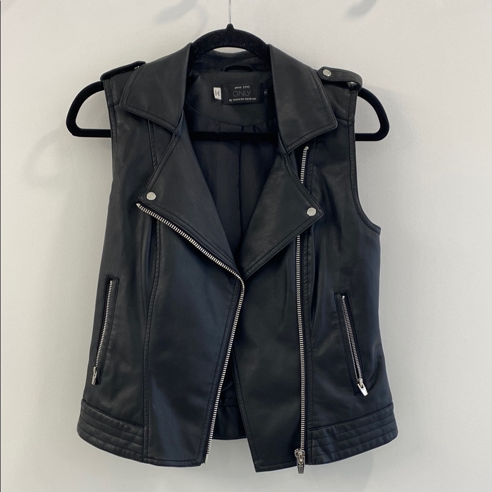 Topshop Faux Leather Vest - Small